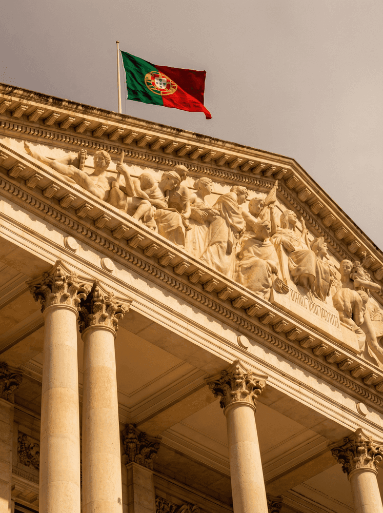 Portugal Citizenship Now Takes 10 Years — What Changed?